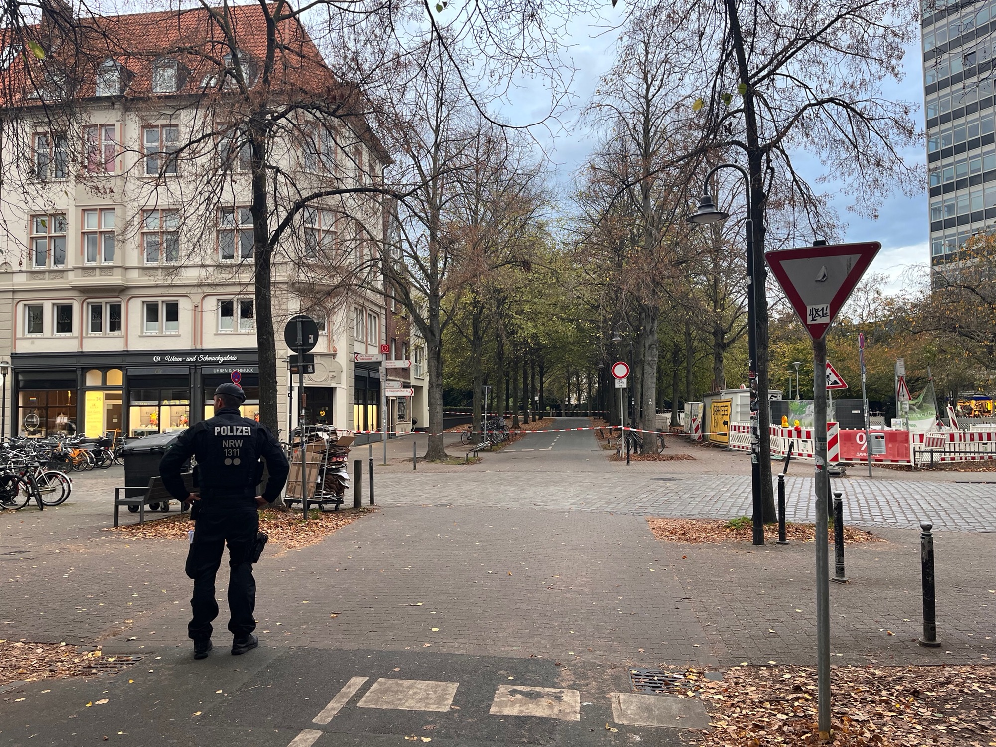 Vorübergehende Sperrstelle Salzstraße/Promenade