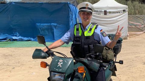 Probesitzen auf dem Dienstmotorrad der Guardia Civil - Yamaha 600 ccm