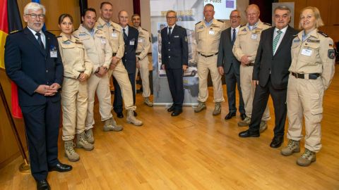 Gruppenbild 25 Jahre NRW Polizei im Ausland