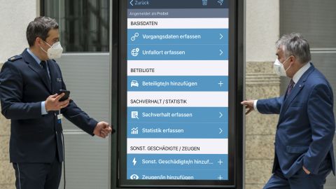 Neue Verkehrsunfallaufnahme - App für die Polizei