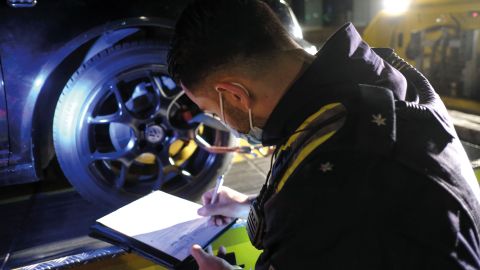 Tuning expert Hassan Abo Rashed took a close look at the VW and recorded where the car had probably been modified.