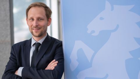 Kriminaldirektor Nils Godry leitet die AG Cyberkriminalistik. Der Referent für Grundsatzangelegenheiten der Kripo im Innenministerium erhofft sich von der akademischen Fortbildung ein Signal im Kampf gegen die IT-Gangster.