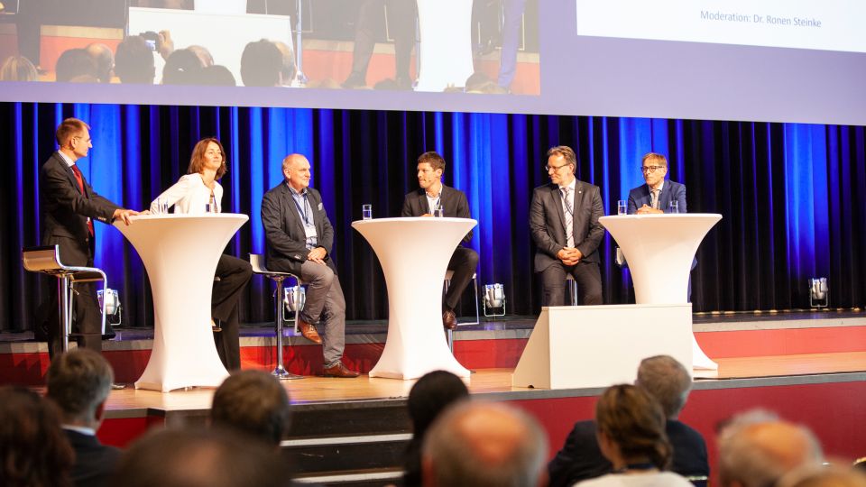 Deutscher Präventionstag - Podiumsdiskussion unter Experten